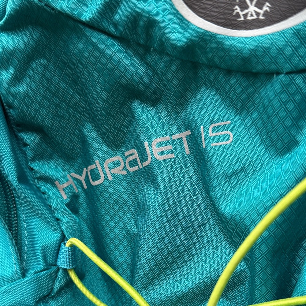 OSPREY Teal Backpack with Neon Yellow Accents HydraJet 15 - Picture 2 of 12